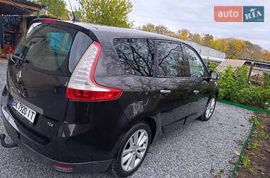 Минивэн Renault Scenic 2010 в Ровно