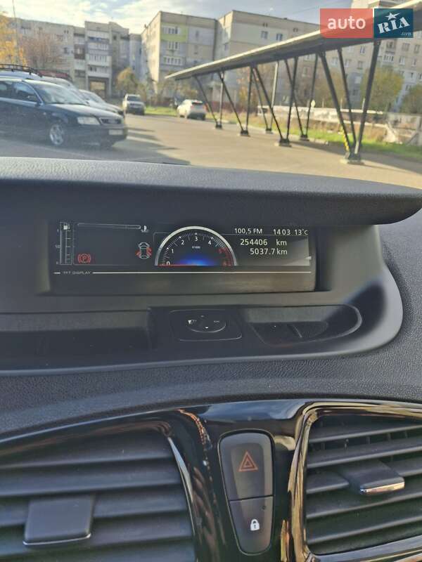 Минивэн Renault Scenic 2012 в Великих Мостах фото 31 Минивэн Renault Scenic 2012 в Великих Мостах