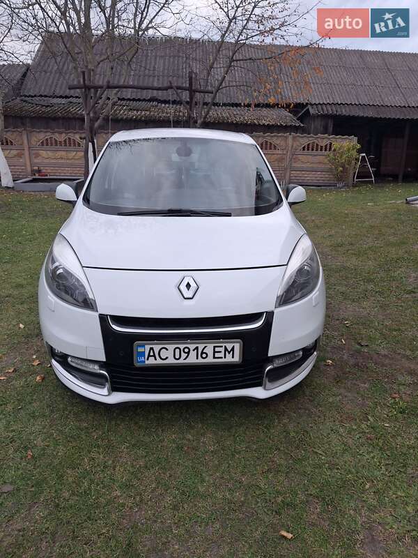 Минивэн Renault Scenic 2012 в Великих Мостах фото 36 Минивэн Renault Scenic 2012 в Великих Мостах