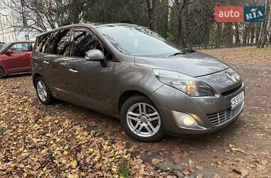 Минивэн Renault Scenic 2012 в Нежине