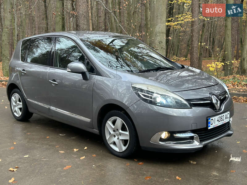 Мінівен Renault Scenic 2015 в Львові