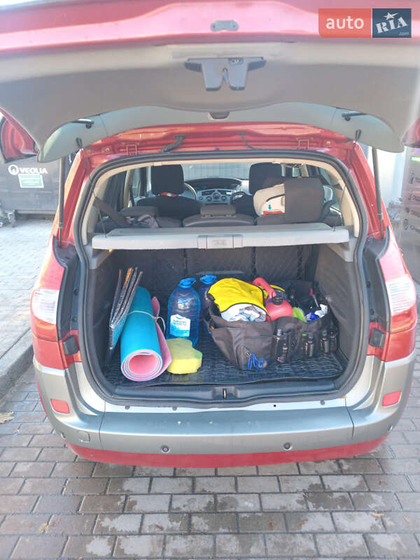 Минивэн Renault Scenic 2006 в Тернополе