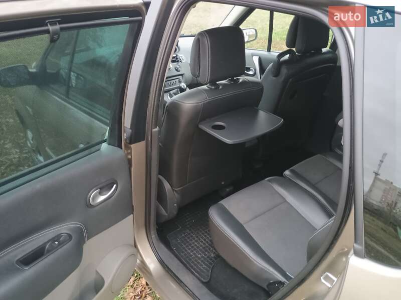 Минивэн Renault Scenic 2009 в Сумах