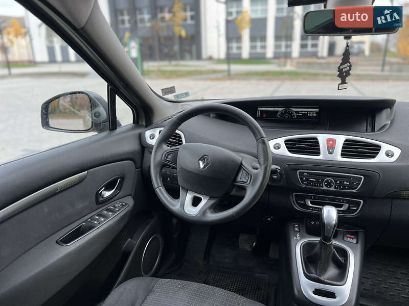 Минивэн Renault Scenic 2010 в Луцке фото 43 Минивэн Renault Scenic 2010 в Луцке