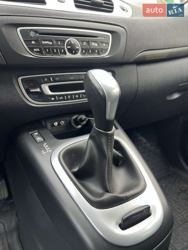 Минивэн Renault Scenic 2010 в Луцке фото 46 Минивэн Renault Scenic 2010 в Луцке