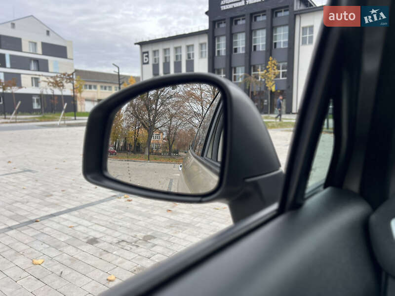 Минивэн Renault Scenic 2010 в Луцке фото 64 Минивэн Renault Scenic 2010 в Луцке