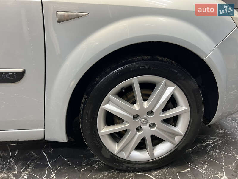 Мінівен Renault Scenic 2003 в Львові фото 6 Мінівен Renault Scenic 2003 в Львові