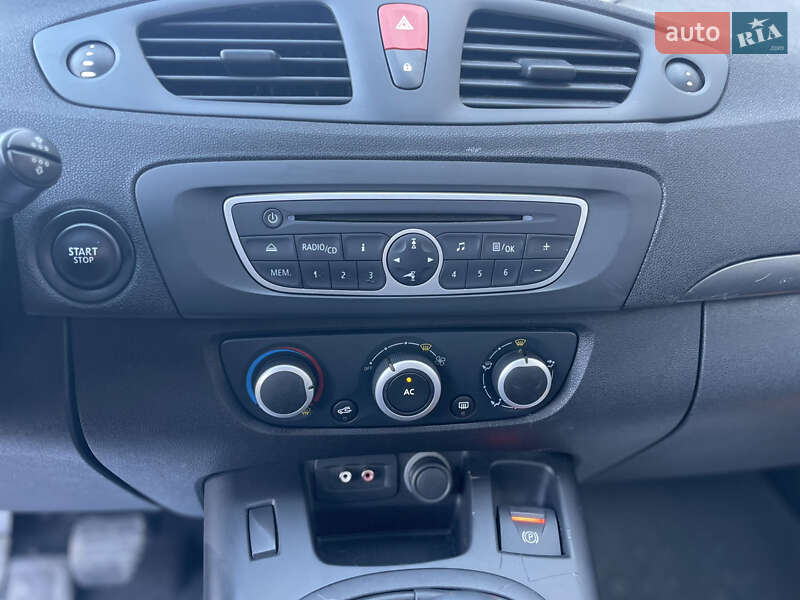 Мінівен Renault Scenic 2009 в Сумах фото 20 Мінівен Renault Scenic 2009 в Сумах