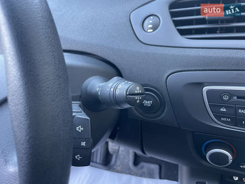 Мінівен Renault Scenic 2009 в Сумах фото 19 Мінівен Renault Scenic 2009 в Сумах