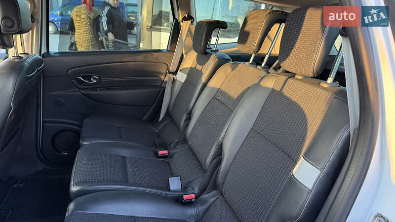 Мінівен Renault Scenic 2012 в Ковелі