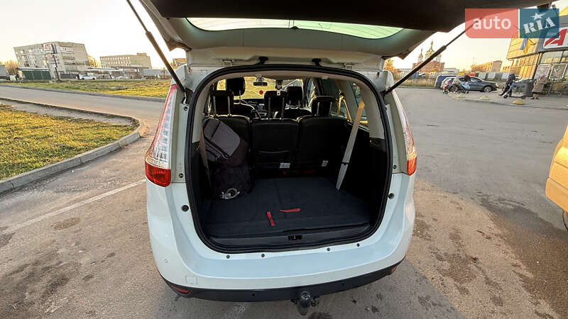 Мінівен Renault Scenic 2012 в Ковелі