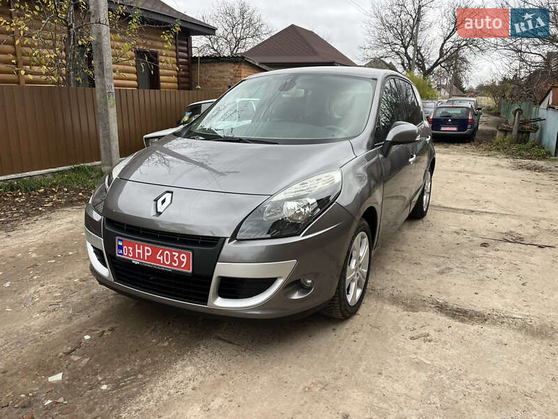 Мінівен Renault Scenic 2010 в Охтирці фото 2 Мінівен Renault Scenic 2010 в Охтирці
