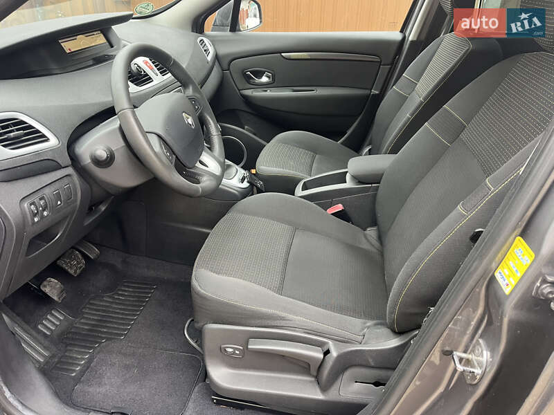 Мінівен Renault Scenic 2010 в Охтирці фото 33 Мінівен Renault Scenic 2010 в Охтирці