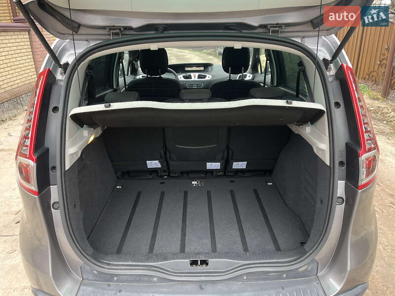 Мінівен Renault Scenic 2010 в Охтирці фото 46 Мінівен Renault Scenic 2010 в Охтирці