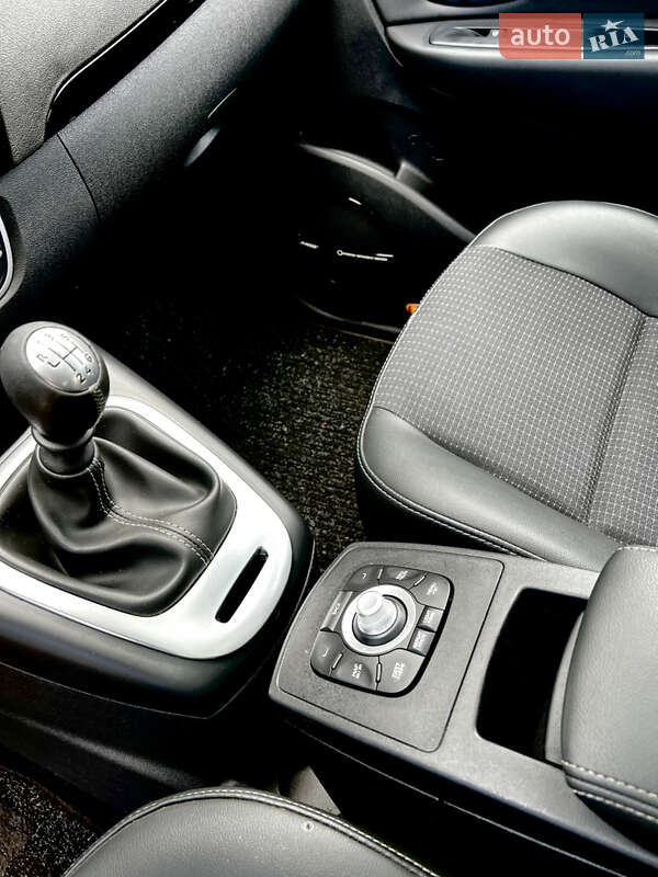 Мінівен Renault Scenic 2011 в Луцьку фото 9 Мінівен Renault Scenic 2011 в Луцьку