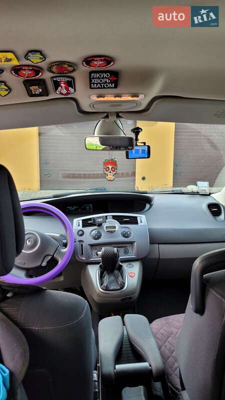 Минивэн Renault Scenic 2007 в Якушинцах