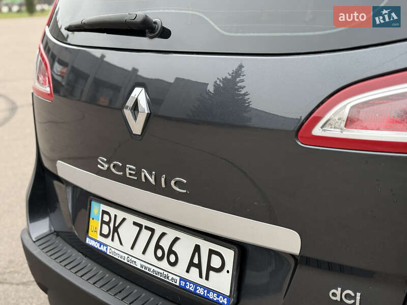 Минивэн Renault Scenic 2011 в Ровно