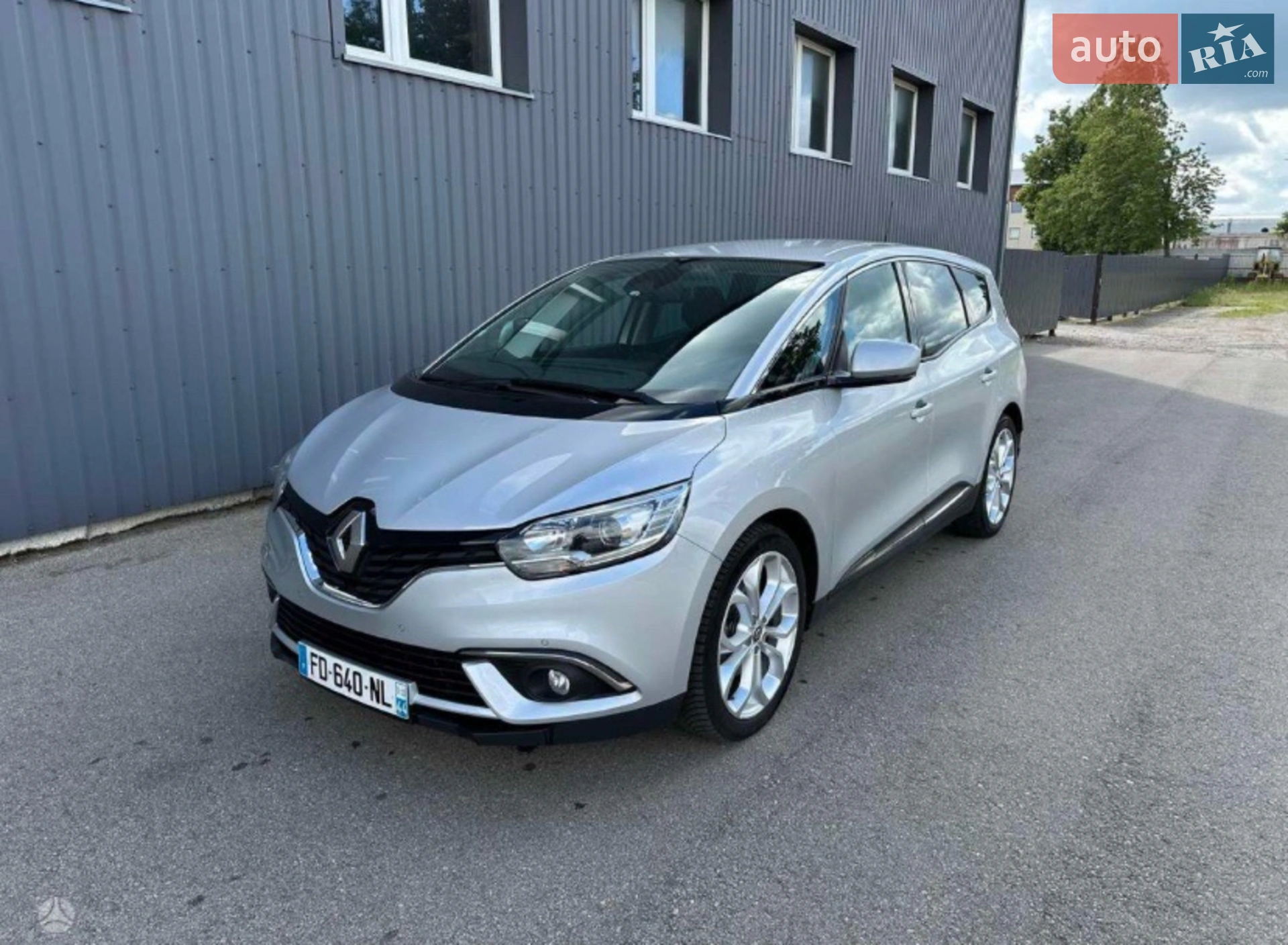 2018 Renault Scenic - фото 1