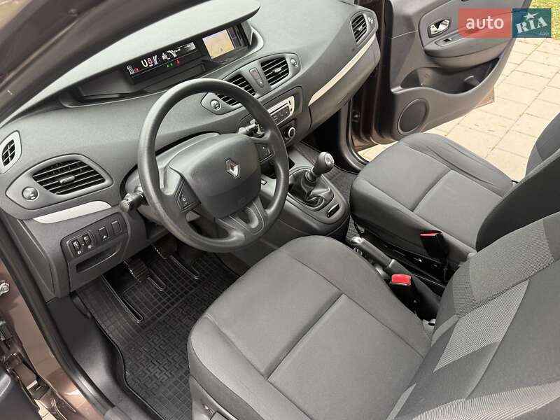 Мінівен Renault Scenic 2013 в Вінниці