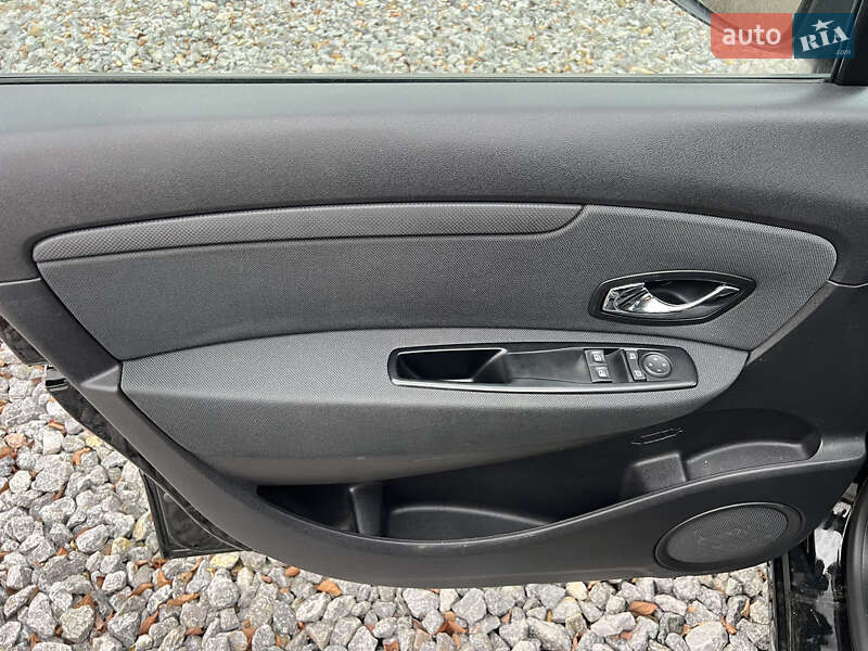 Минивэн Renault Scenic 2012 в Виннице