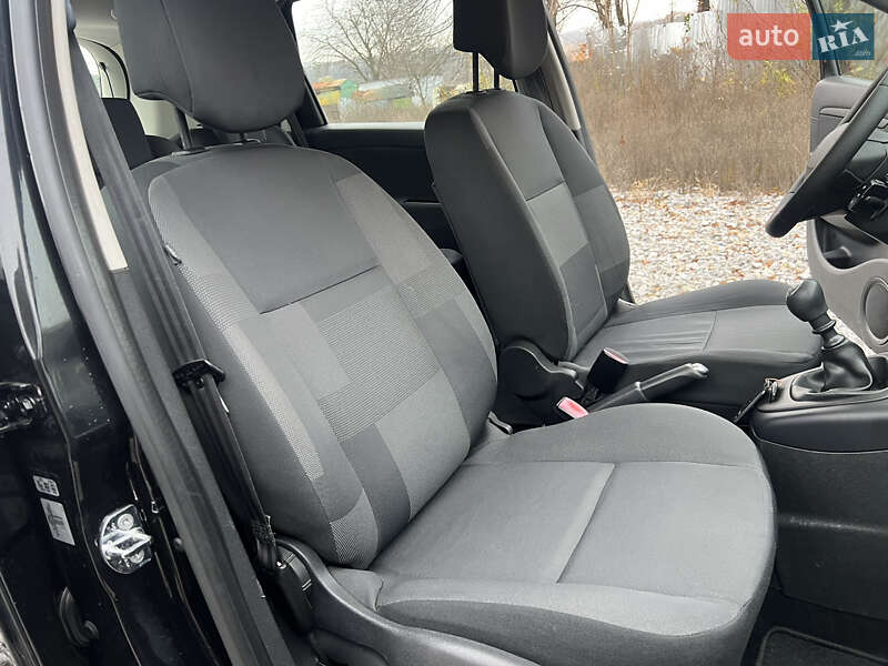 Минивэн Renault Scenic 2012 в Виннице