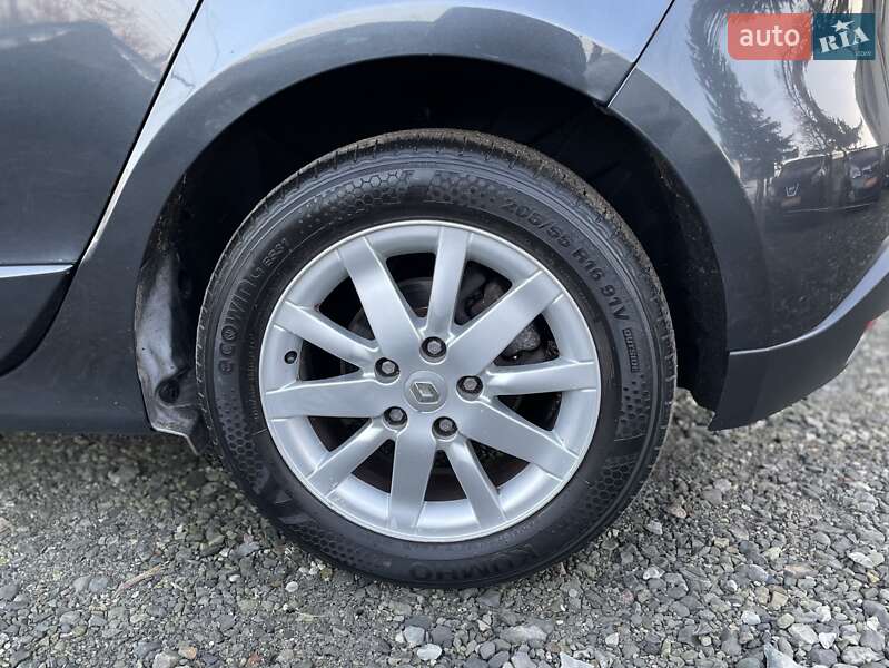 Мінівен Renault Scenic 2011 в Сумах