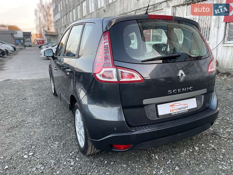 Мінівен Renault Scenic 2011 в Сумах