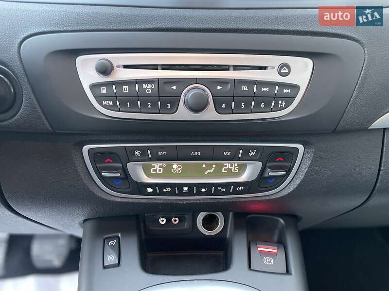 Мінівен Renault Scenic 2011 в Сумах