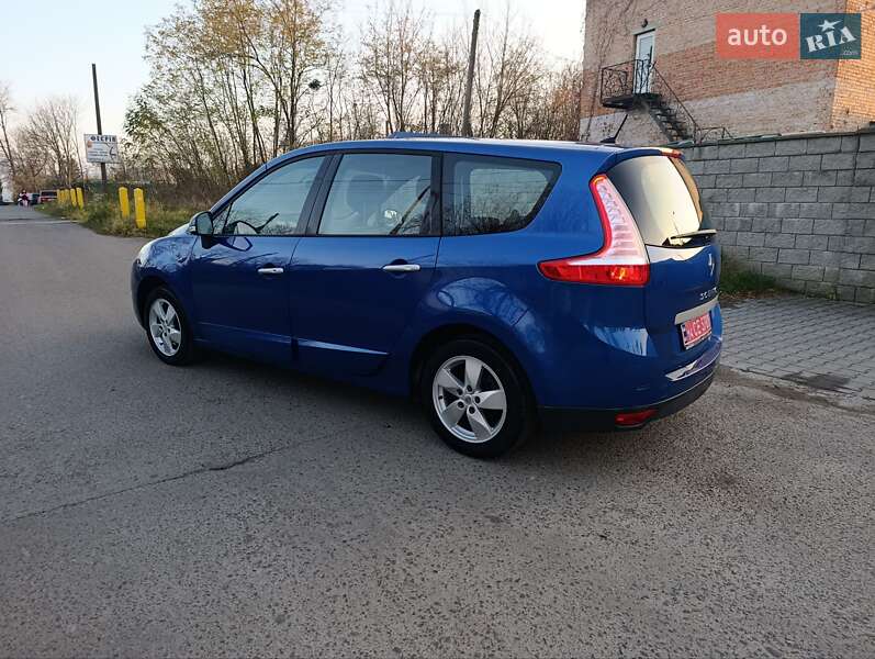 Минивэн Renault Scenic 2011 в Стрые фото 8 Минивэн Renault Scenic 2011 в Стрые