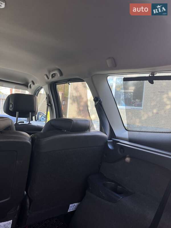 Мінівен Renault Scenic 2010 в Запоріжжі