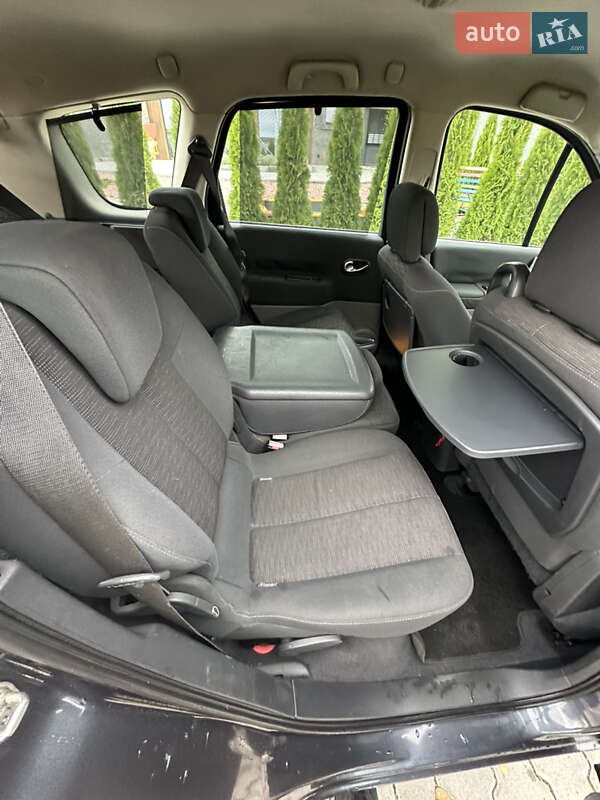 Минивэн Renault Scenic 2007 в Ровно