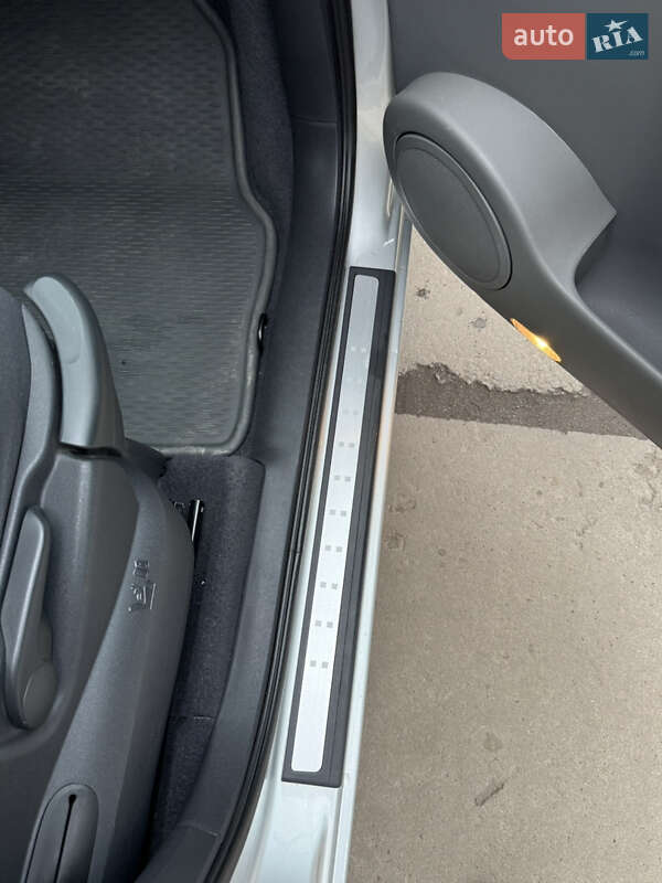 Минивэн Renault Scenic 2007 в Красилове