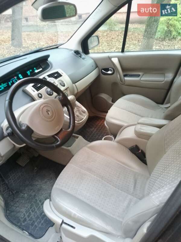 Мінівен Renault Scenic 2004 в Хмельницькому