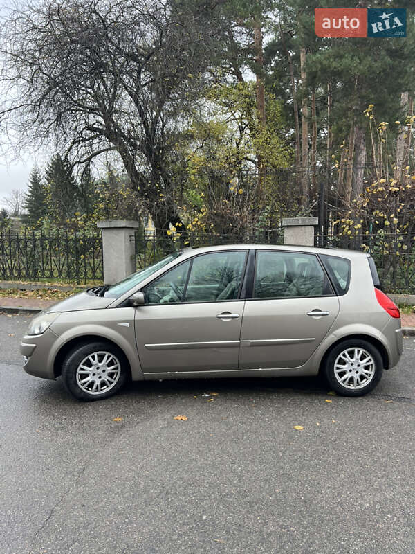 Минивэн Renault Scenic 2008 в Умани