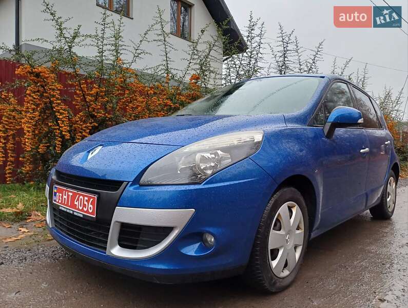 Мінівен Renault Scenic 2010 в Луцьку