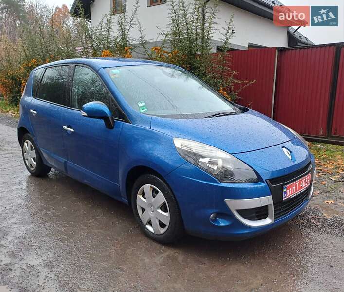 Мінівен Renault Scenic 2010 в Луцьку