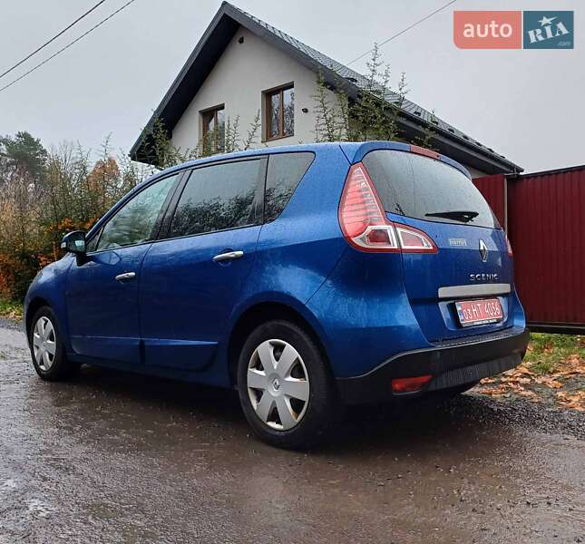 Мінівен Renault Scenic 2010 в Луцьку