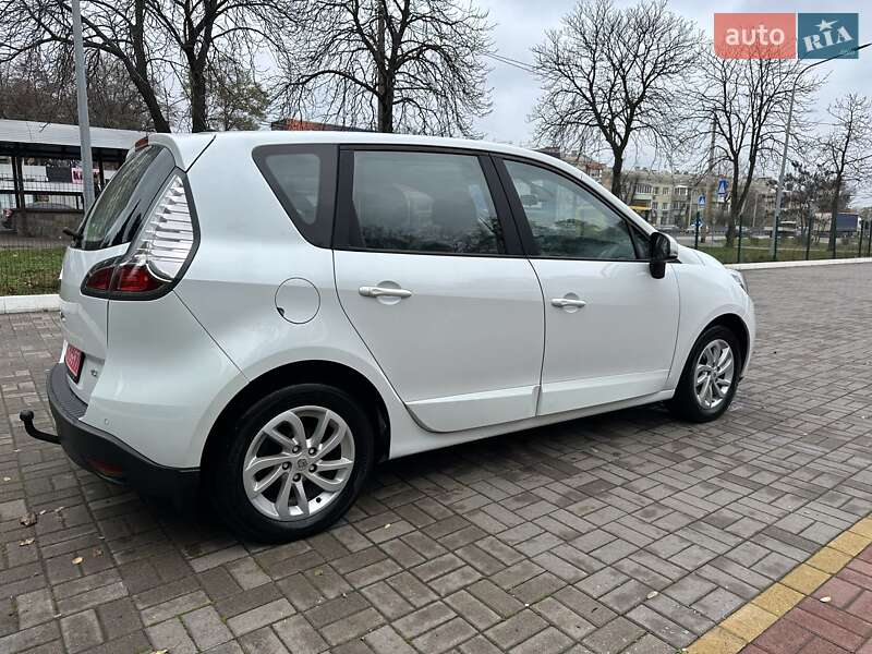Минивэн Renault Scenic 2012 в Киеве