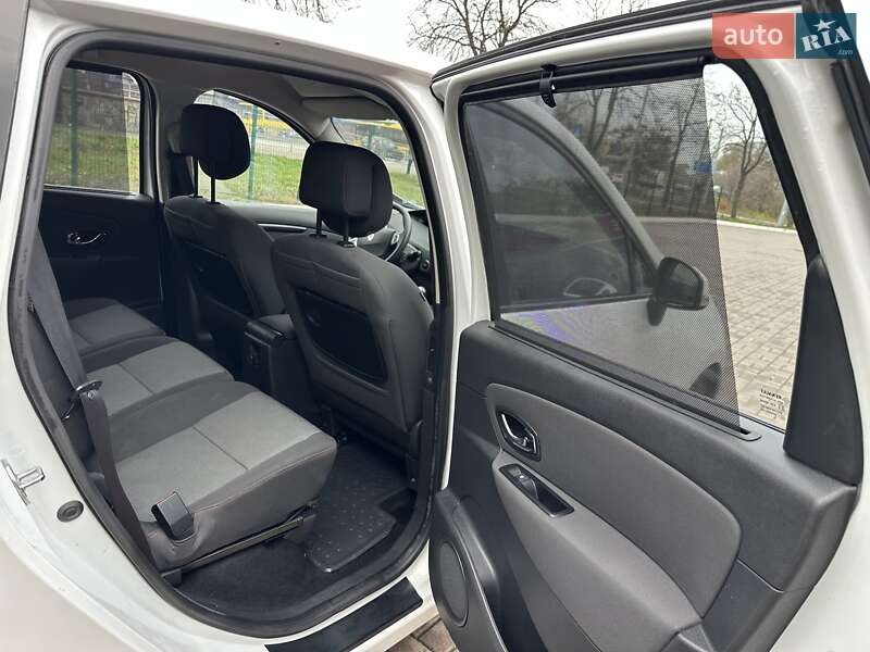 Минивэн Renault Scenic 2012 в Киеве