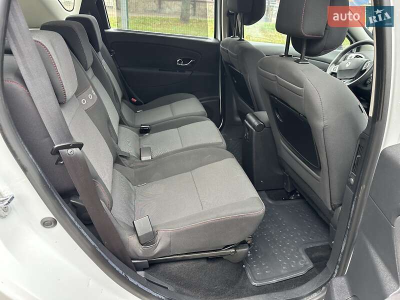 Минивэн Renault Scenic 2012 в Киеве