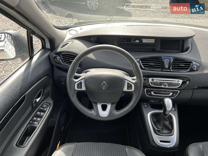 Минивэн Renault Scenic 2011 в Черкассах