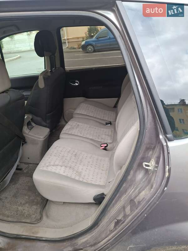 Минивэн Renault Scenic 2003 в Херсоне