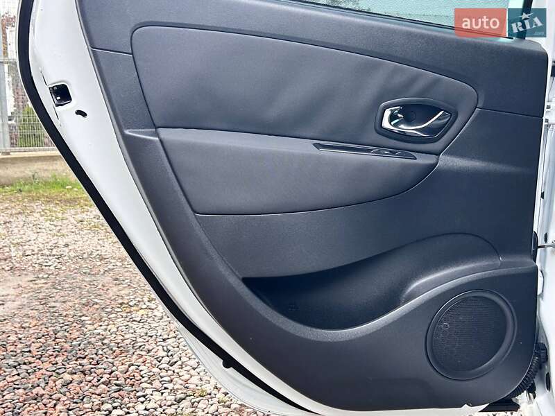 Мінівен Renault Scenic 2012 в Одесі фото 25 Мінівен Renault Scenic 2012 в Одесі