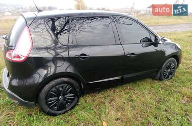 Минивэн Renault Scenic 2010 в Красилове