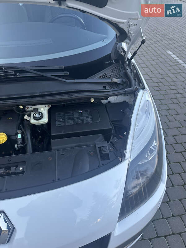 Минивэн Renault Scenic 2011 в Ивано-Франковске фото 17 Минивэн Renault Scenic 2011 в Ивано-Франковске