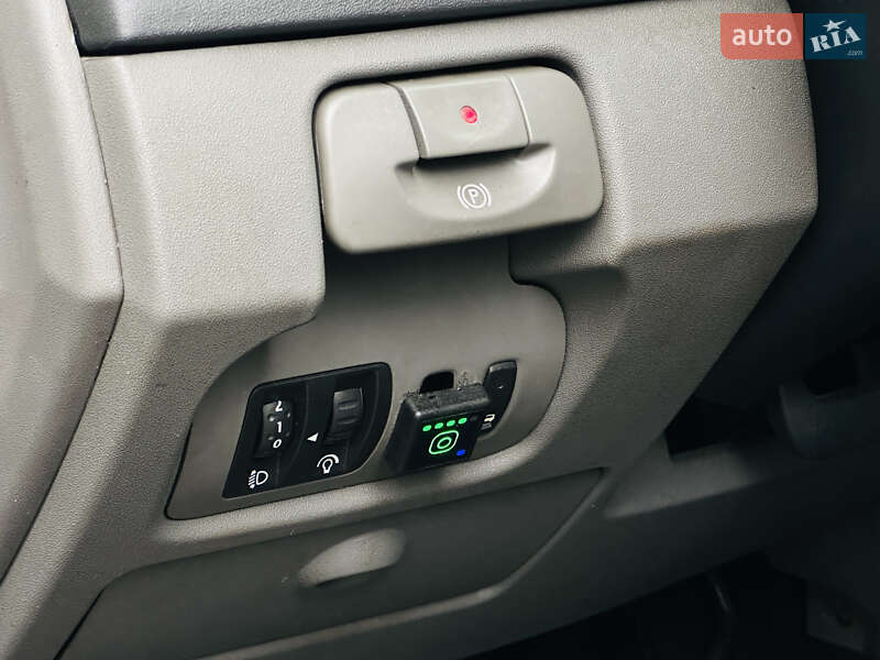 Минивэн Renault Scenic 2008 в Харькове