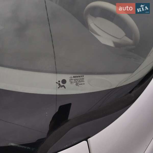 Мінівен Renault Scenic 2011 в Рівному