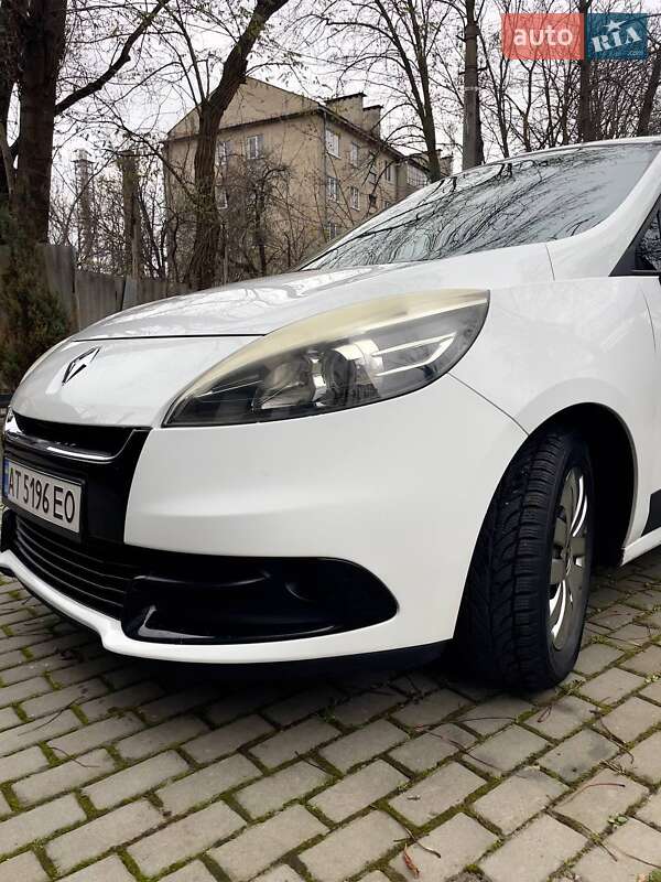 Минивэн Renault Scenic 2012 в Ивано-Франковске фото 6 Минивэн Renault Scenic 2012 в Ивано-Франковске