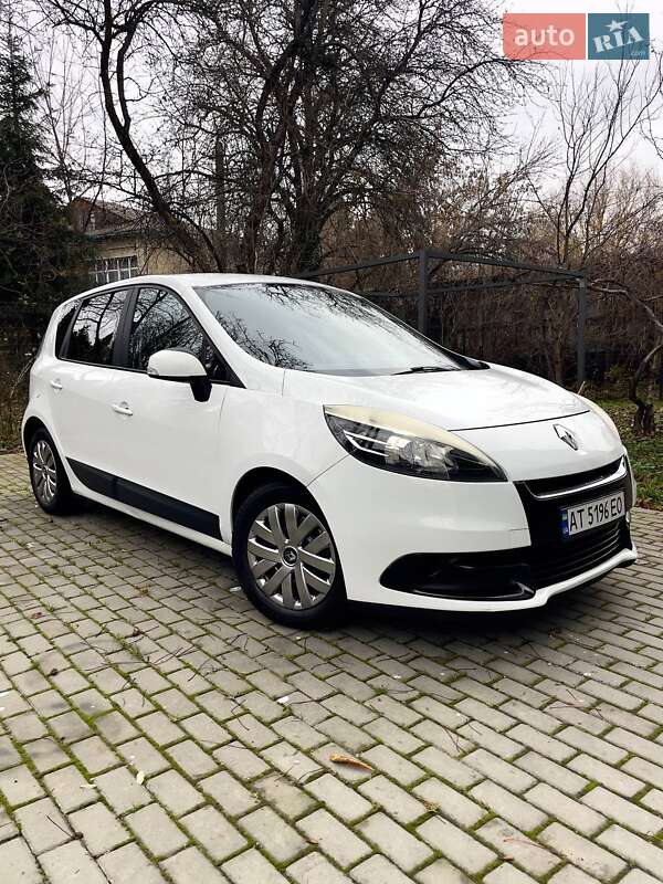 Минивэн Renault Scenic 2012 в Ивано-Франковске фото 18 Минивэн Renault Scenic 2012 в Ивано-Франковске
