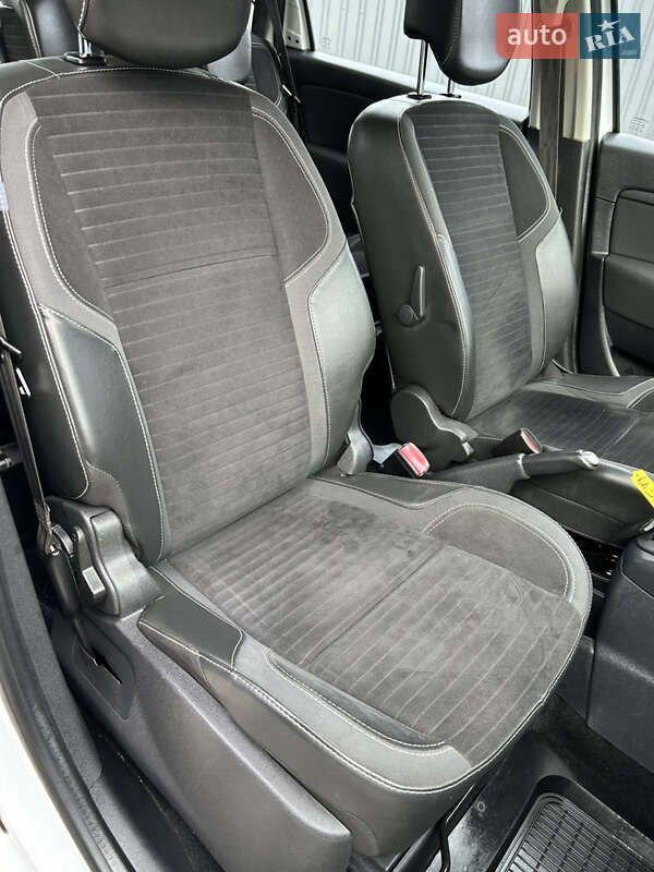 Мінівен Renault Scenic 2013 в Полтаві фото 132 Мінівен Renault Scenic 2013 в Полтаві